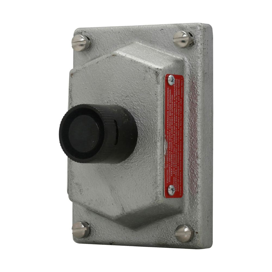 Eaton Crouse-Hinds DSD918 S153 Front-Operated Pushbutton Cover & Device Sub-Assembly – Hazardous Location Rated