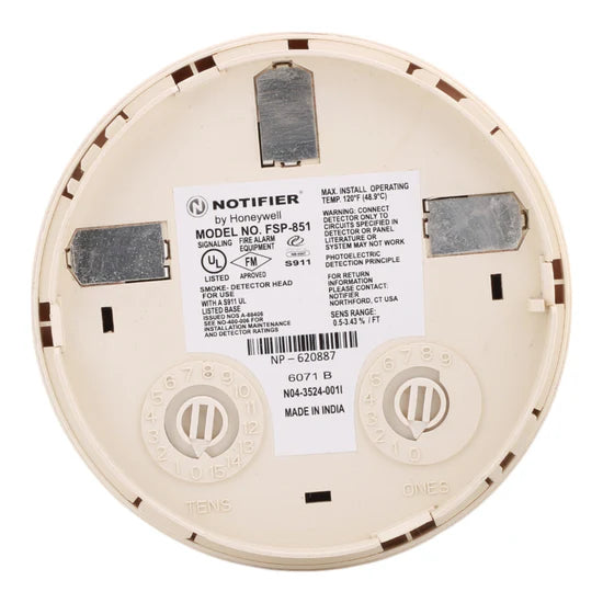 Notifier FSP-851 Intelligent Photoelectric Smoke Detector – Plug-In – Commercial Fire Alarm